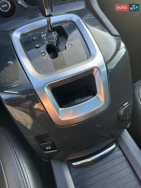 Микровэн Peugeot 5008 2015 в Виннице