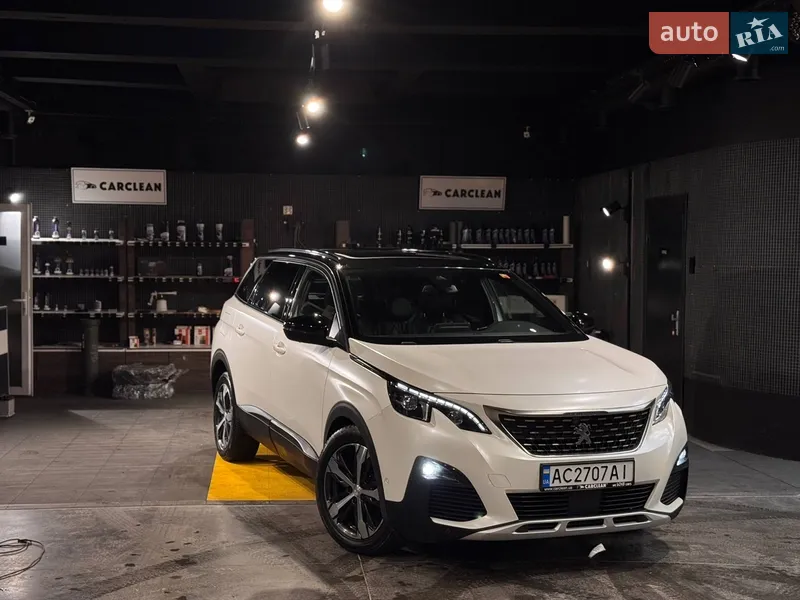 Peugeot 5008
