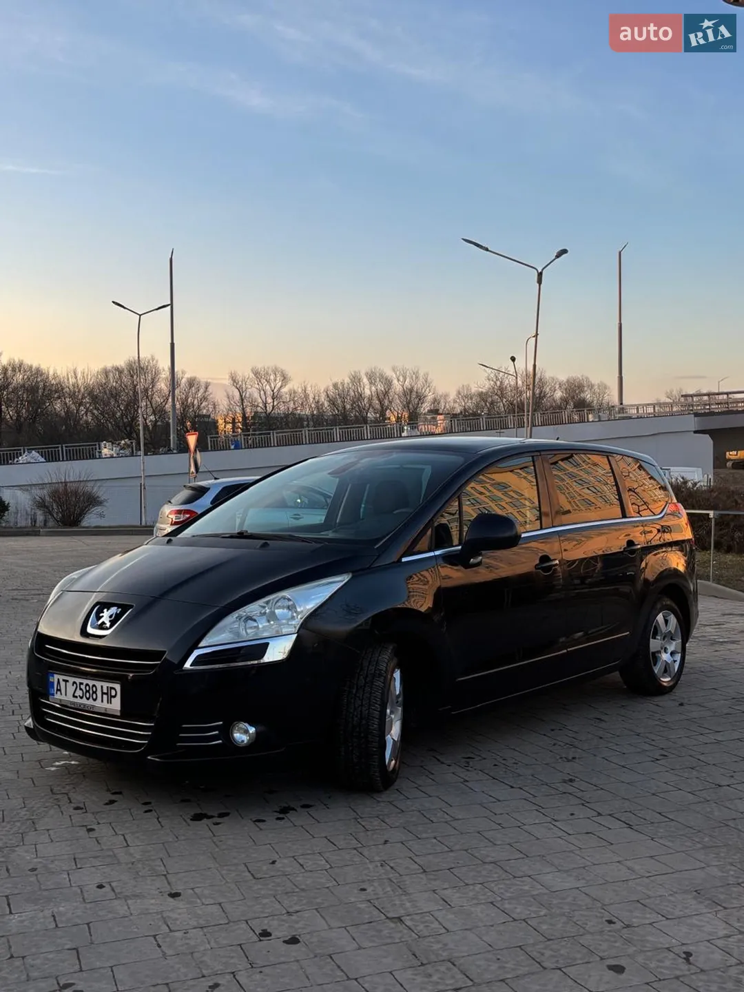 2010 Peugeot 5008 - мініатюра 15