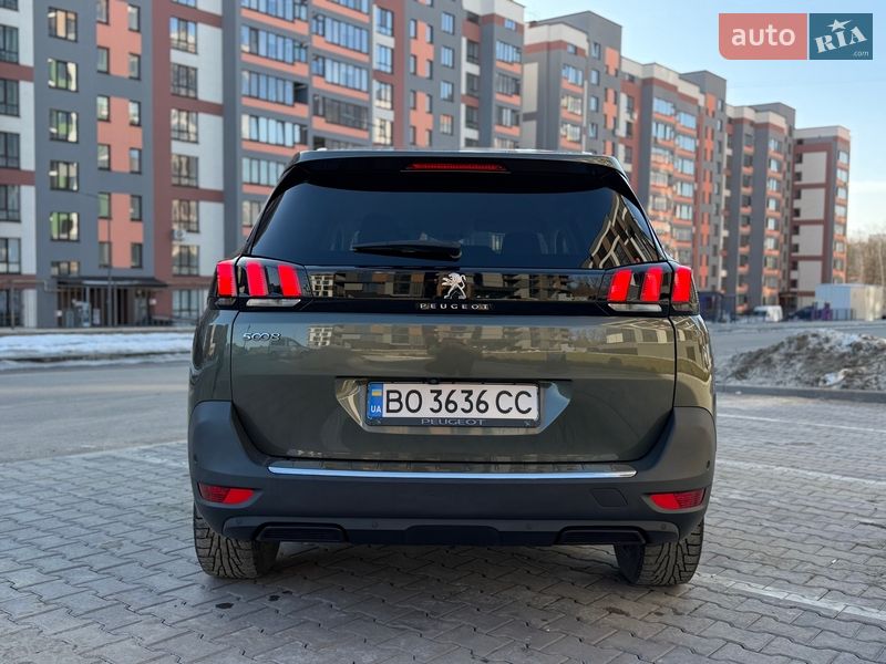Внедорожник / Кроссовер Peugeot 5008 2017 в Тернополе