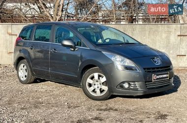 Микровэн Peugeot 5008 2012 в Киеве