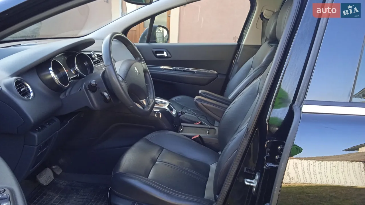 2012 Peugeot 5008 - мініатюра 15