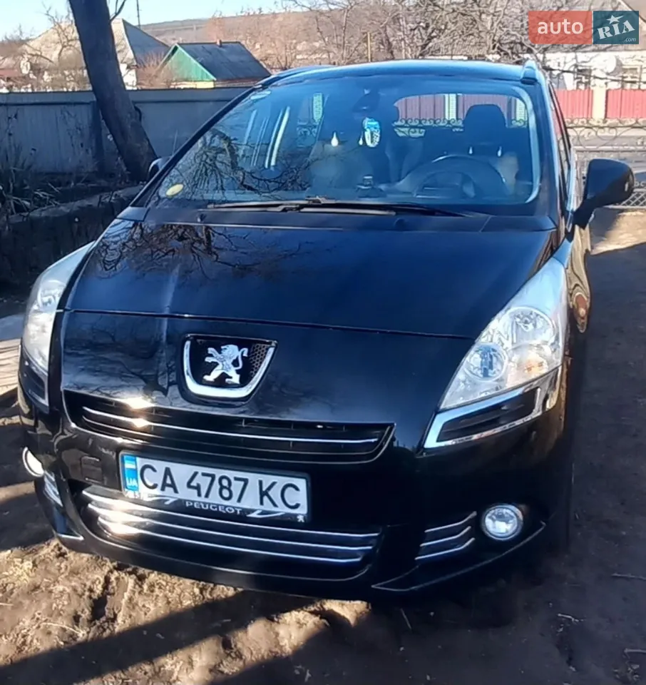 2011 Peugeot 5008 - мініатюра 15
