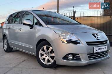 Микровэн Peugeot 5008 2009 в Киеве