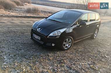 Микровэн Peugeot 5008 2010 в Виннице