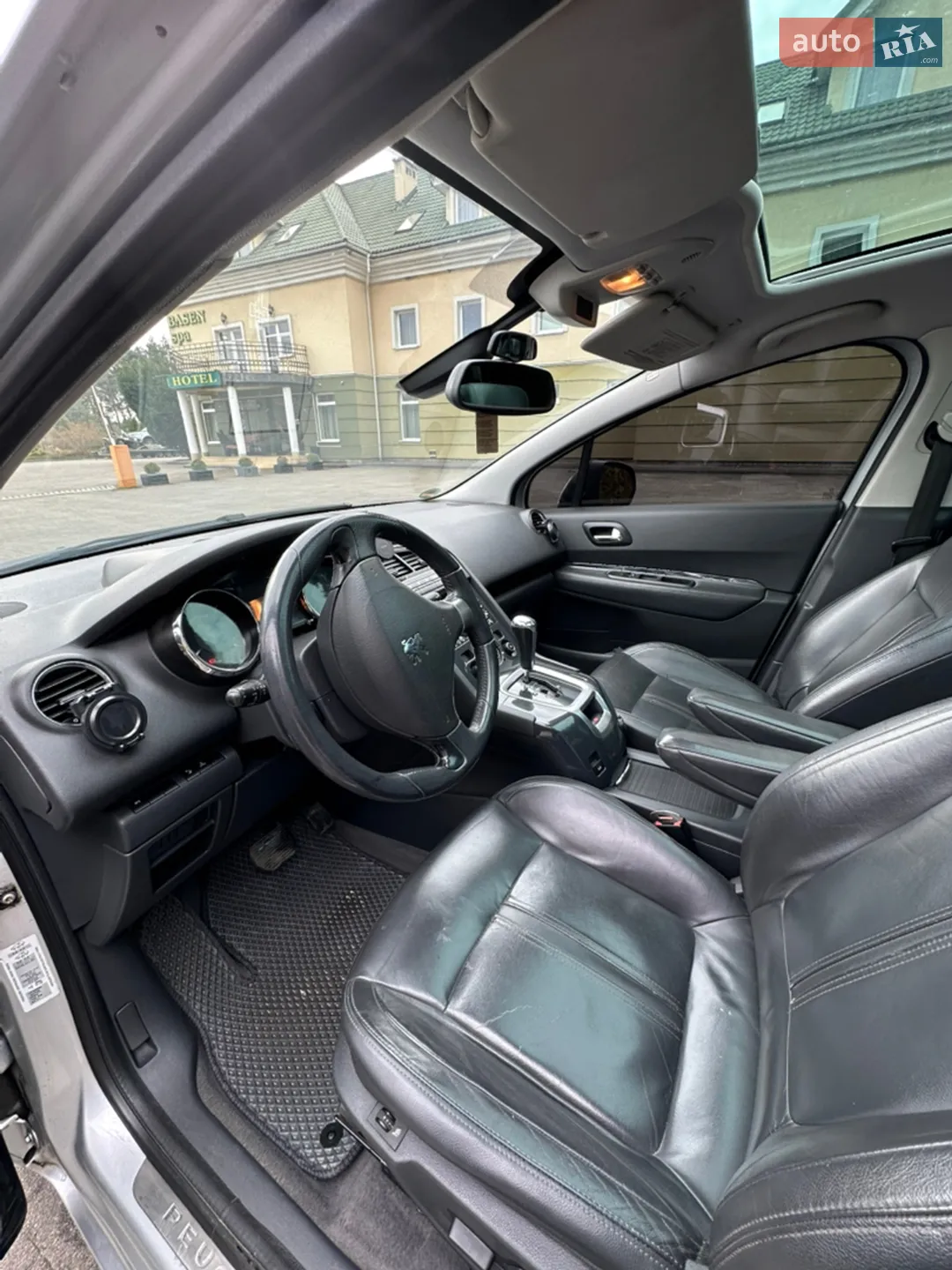 2010 Peugeot 5008 - мініатюра 13