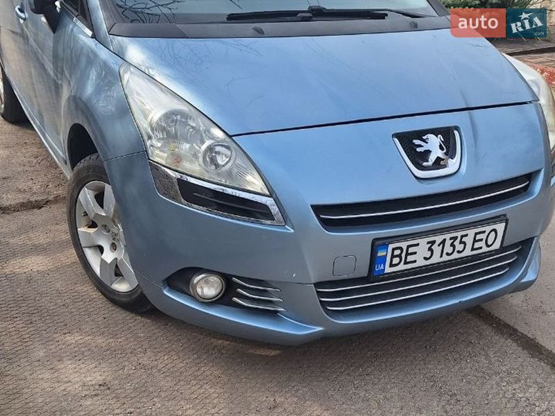 Peugeot 5008 2010