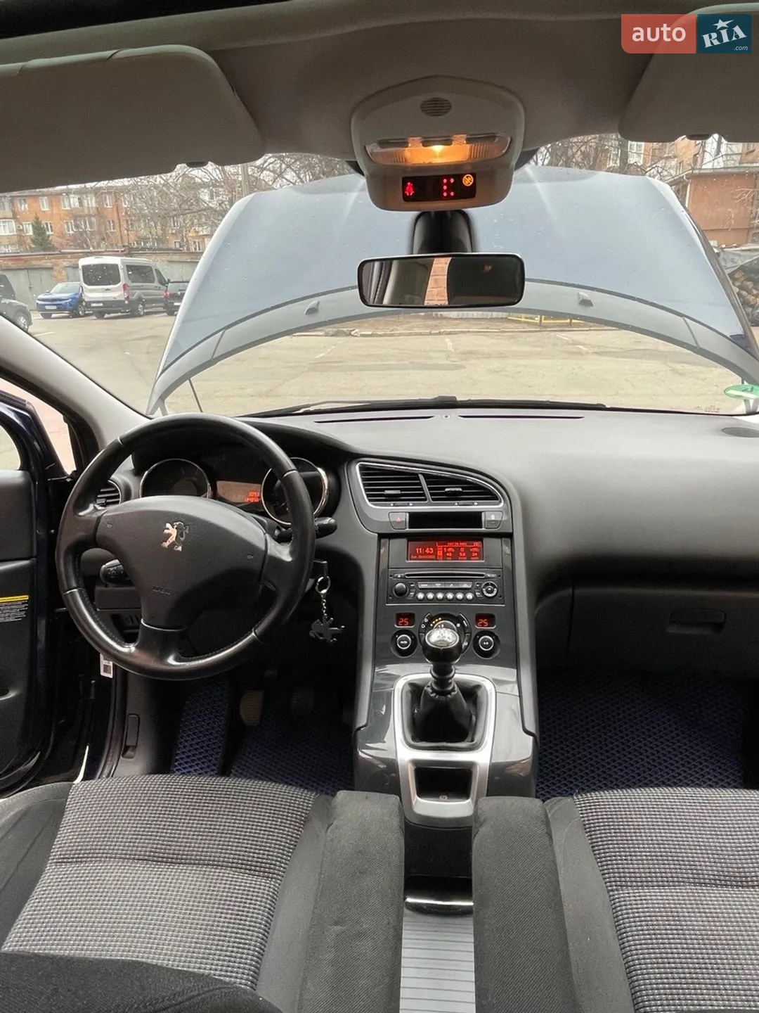 2010 Peugeot 5008 - мініатюра 16