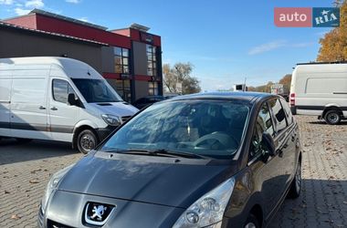 Мікровен Peugeot 5008 2010 в Чернівцях