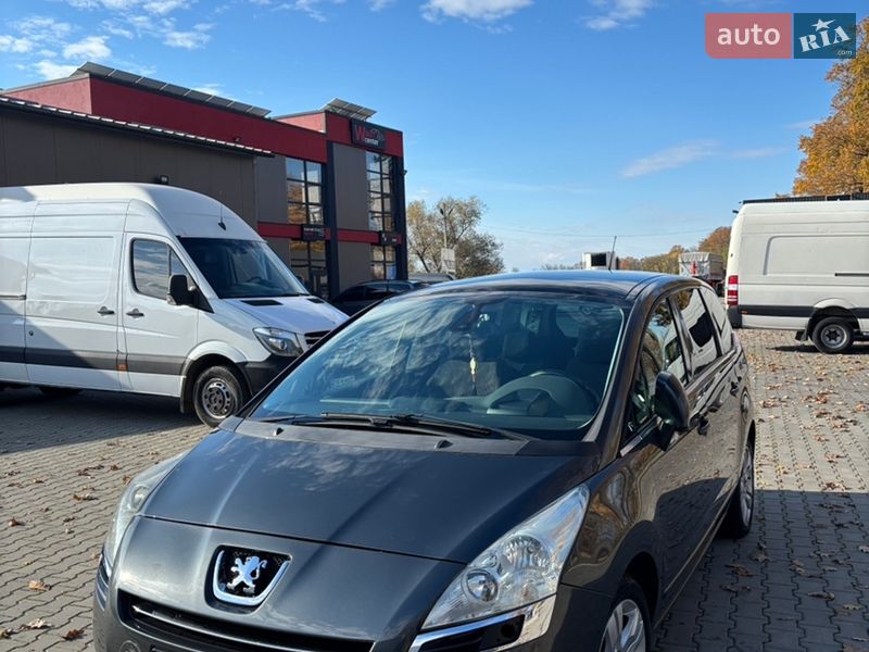Peugeot 5008 2010