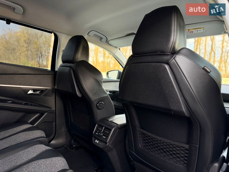 Внедорожник / Кроссовер Peugeot 5008 2019 в Луцке