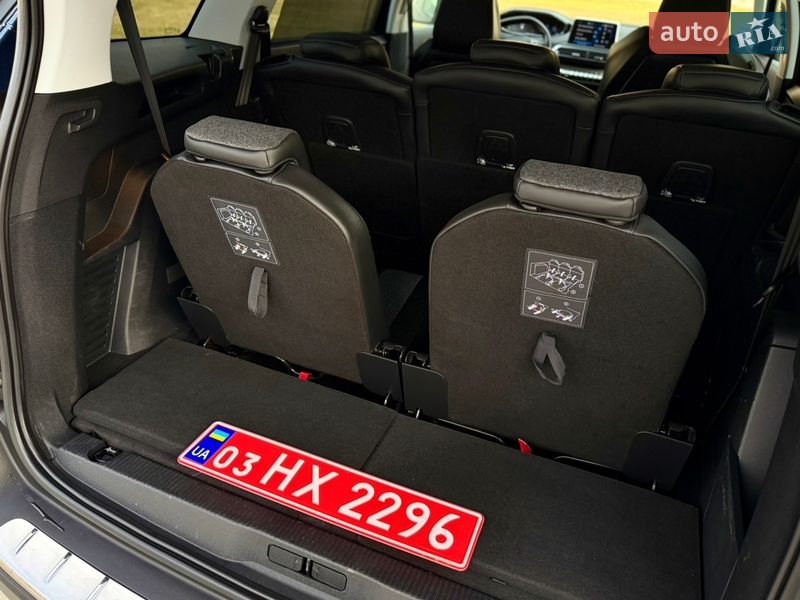 Внедорожник / Кроссовер Peugeot 5008 2019 в Луцке