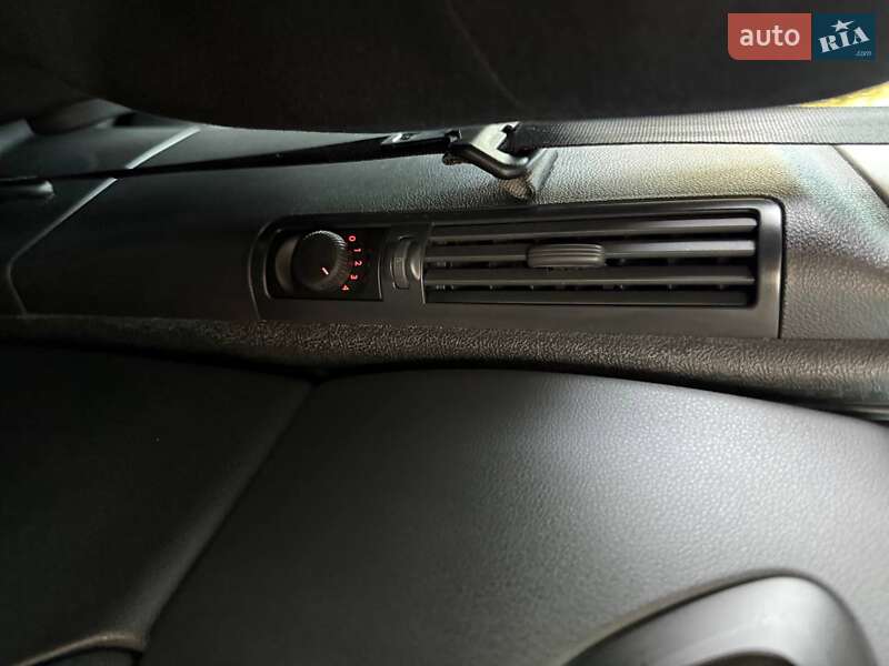 Мікровен Peugeot 5008 2013 в Павлограді