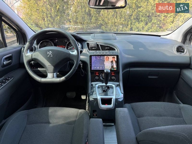 Мікровен Peugeot 5008 2013 в Павлограді