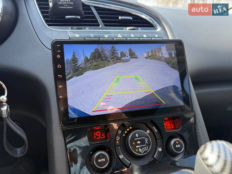 Мікровен Peugeot 5008 2013 в Павлограді