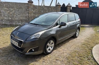 Микровэн Peugeot 5008 2013 в Каменец-Подольском