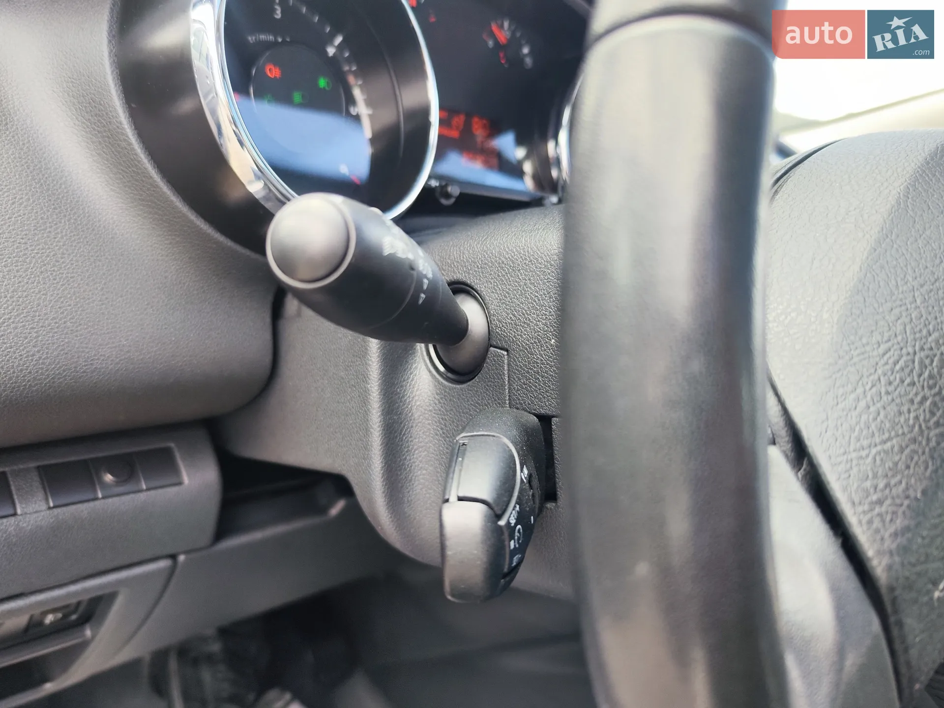 2016 Peugeot 5008 - мініатюра 31