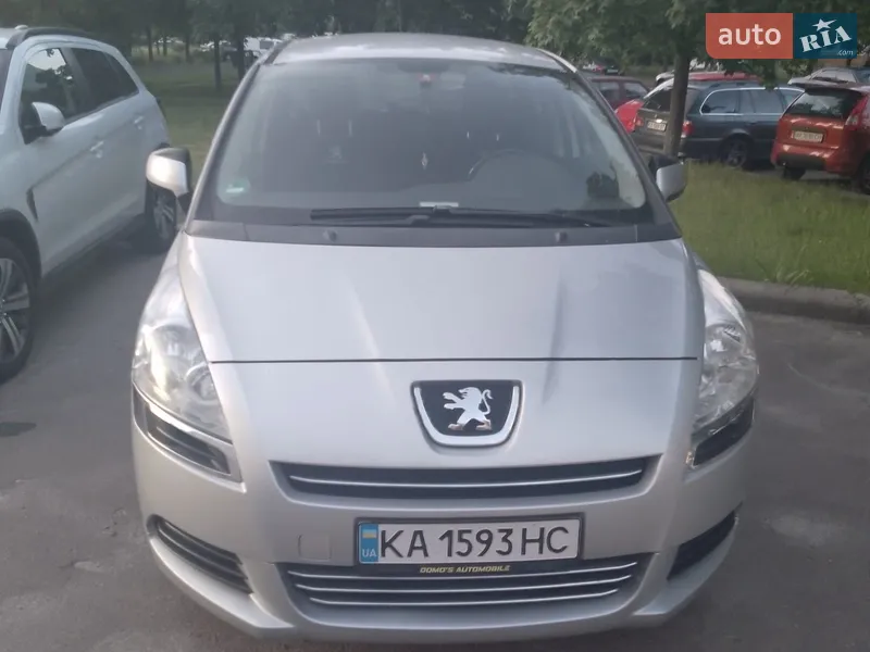 Peugeot 5008