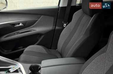 Внедорожник / Кроссовер Peugeot 5008 2020 в Черкассах