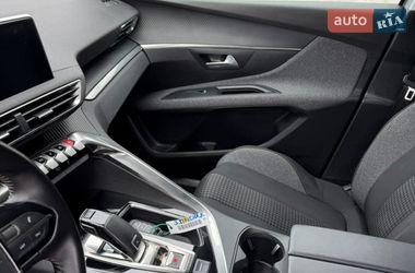 Внедорожник / Кроссовер Peugeot 5008 2020 в Черкассах