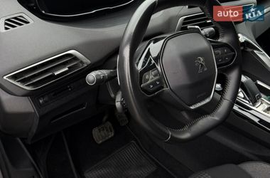 Внедорожник / Кроссовер Peugeot 5008 2020 в Черкассах