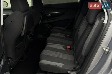 Внедорожник / Кроссовер Peugeot 5008 2020 в Черкассах