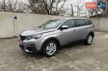 Внедорожник / Кроссовер Peugeot 5008 2020 в Черкассах
