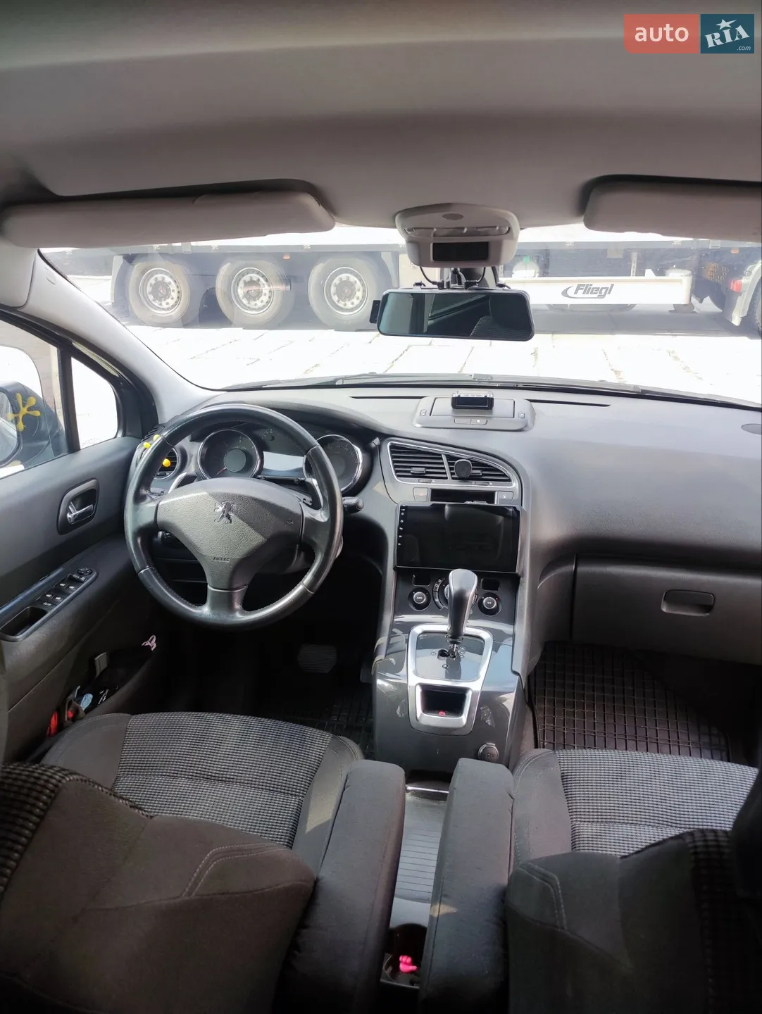 2010 Peugeot 5008 - мініатюра 17
