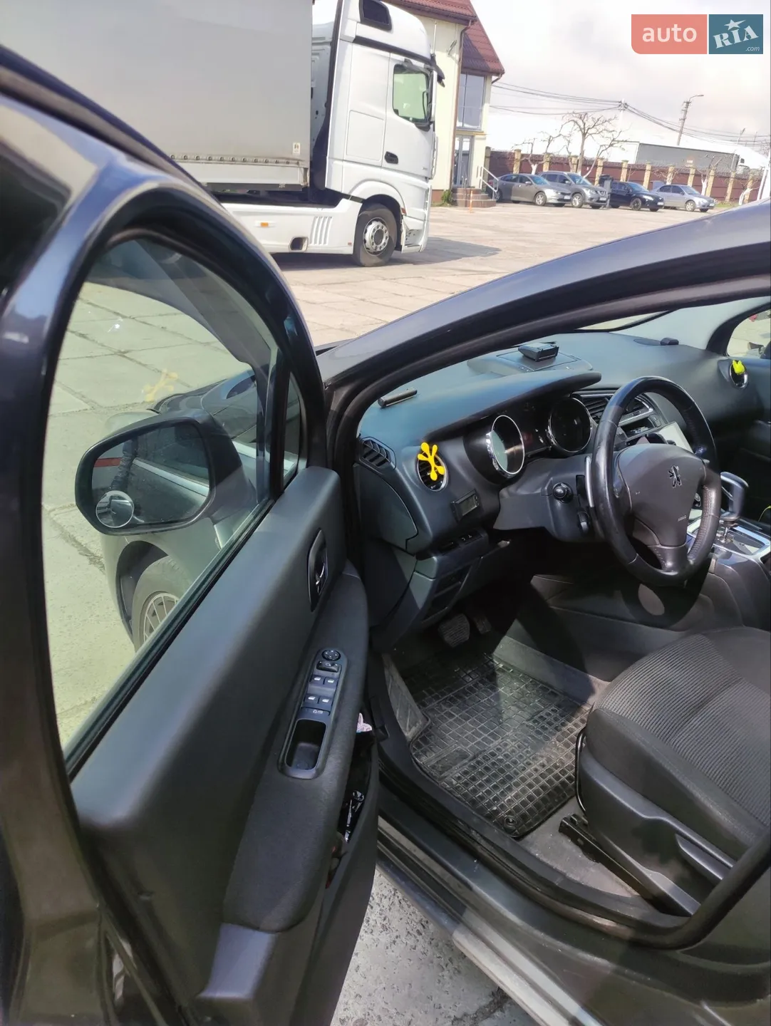 2010 Peugeot 5008 - мініатюра 23