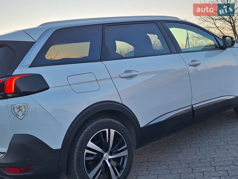 Внедорожник / Кроссовер Peugeot 5008 2017 в Львове фото 26 Внедорожник / Кроссовер Peugeot 5008 2017 в Львове