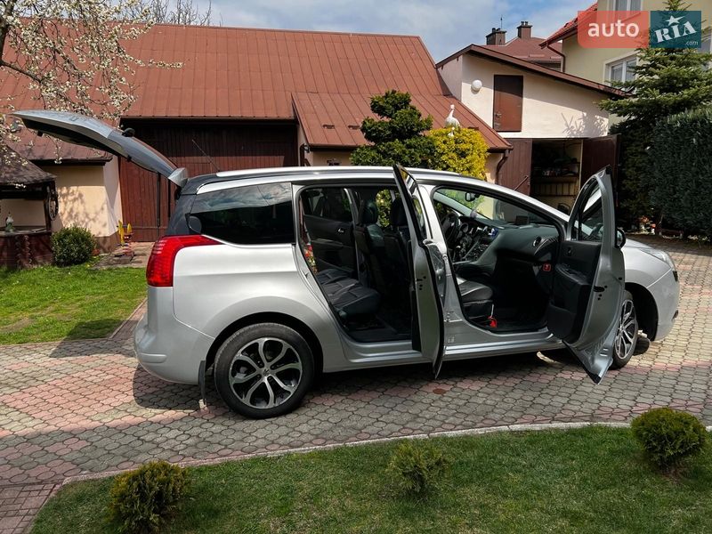 Микровэн Peugeot 5008 2012 в Ивано-Франковске фото 30 Микровэн Peugeot 5008 2012 в Ивано-Франковске