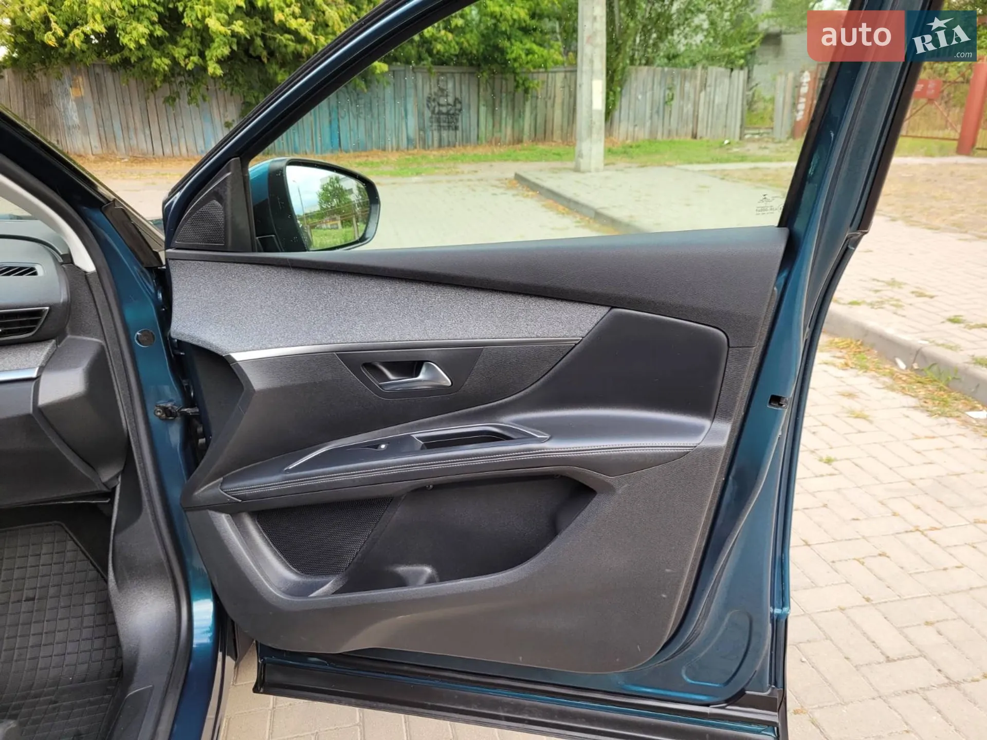 2019 Peugeot 5008 - мініатюра 17