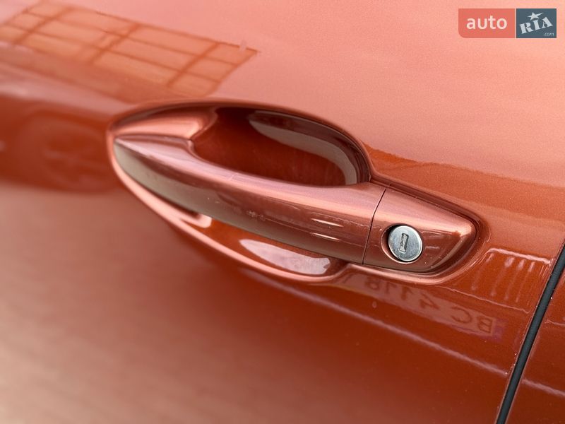 Внедорожник / Кроссовер Peugeot 5008 2022 в Львове