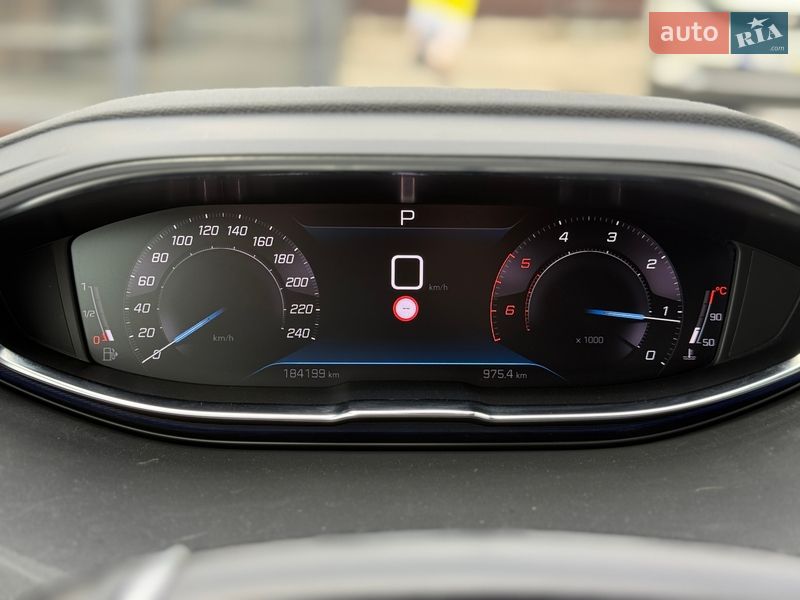 Внедорожник / Кроссовер Peugeot 5008 2022 в Львове