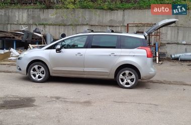 Микровэн Peugeot 5008 2009 в Харькове