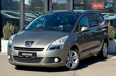 Мікровен Peugeot 5008 2012 в Кременчуці