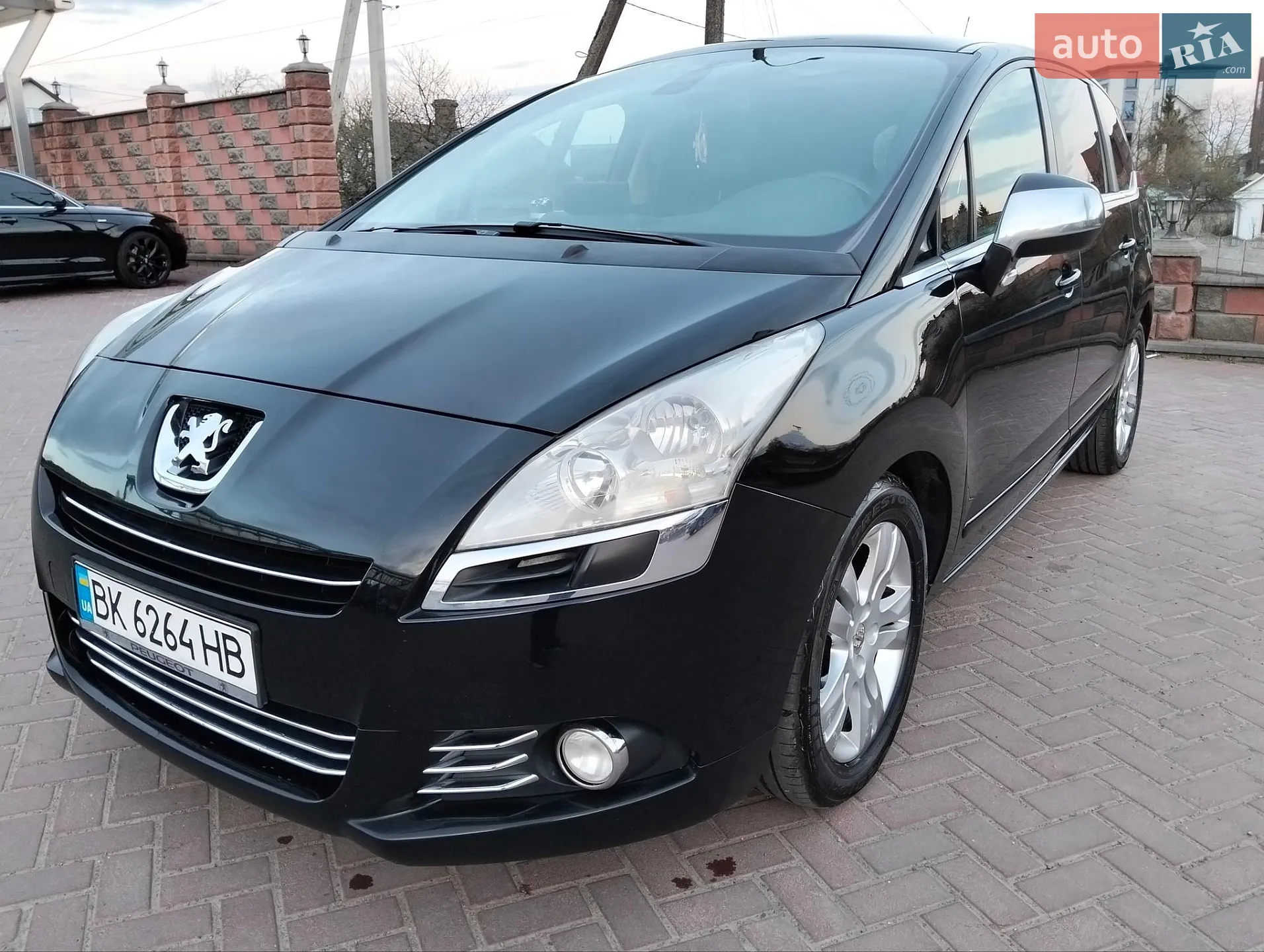 2010 Peugeot 5008 - мініатюра 2