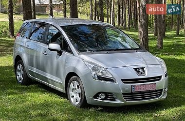Микровэн Peugeot 5008 2013 в Бучаче