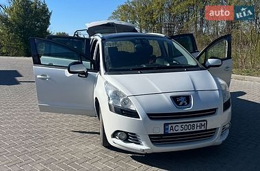 Микровэн Peugeot 5008 2011 в Старой Выжевке