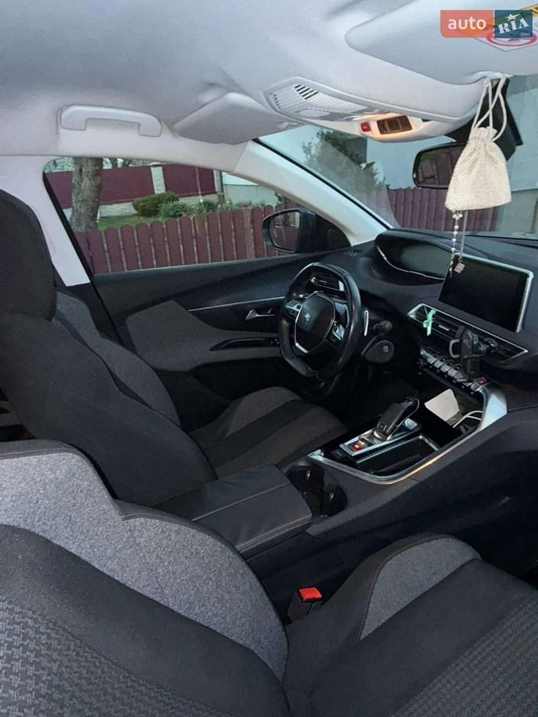2018 Peugeot 5008 - мініатюра 15