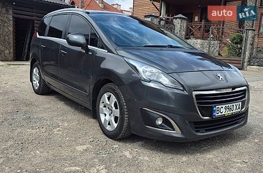 Микровэн Peugeot 5008 2016 в Львове
