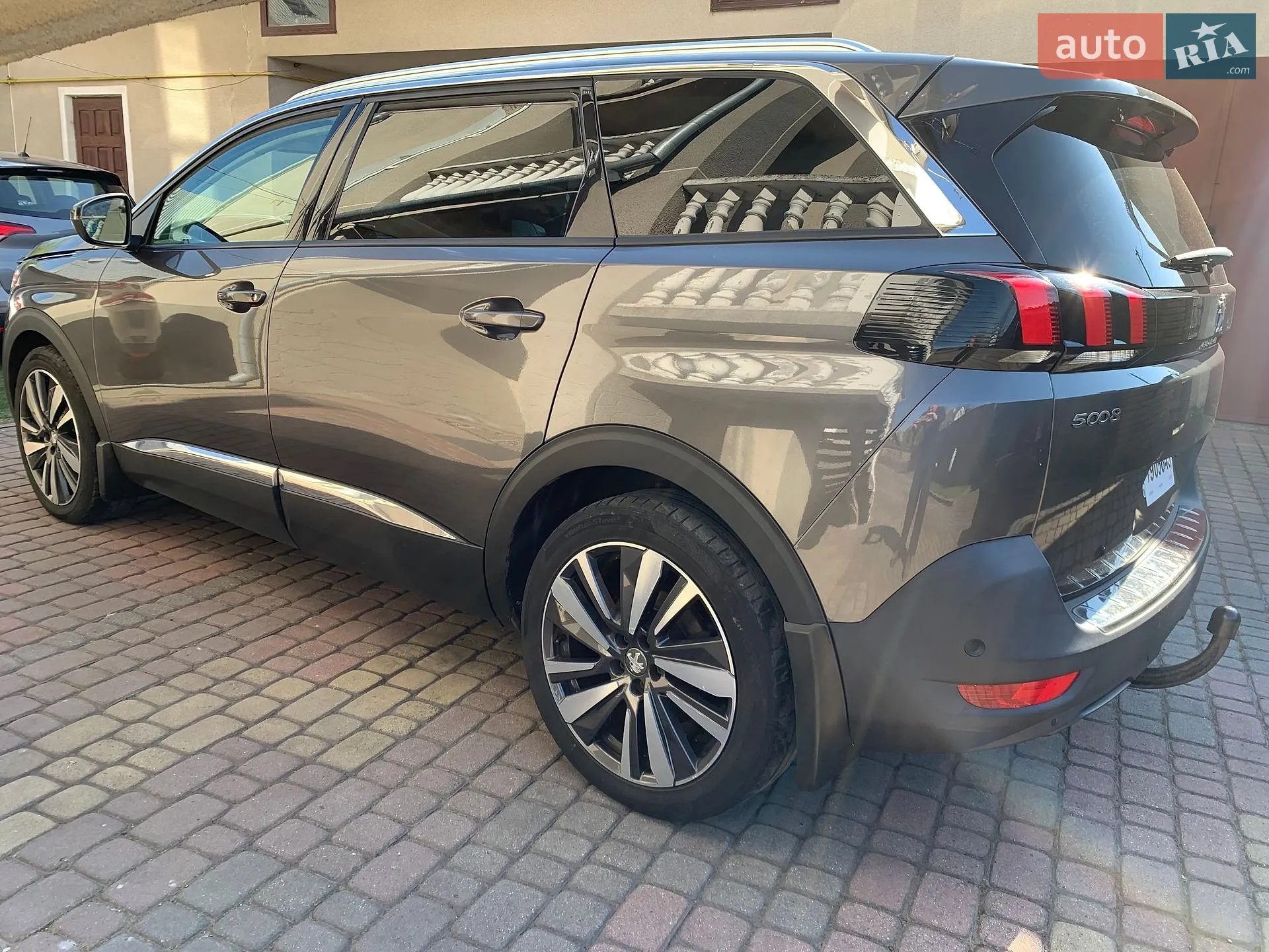 2019 Peugeot 5008 - фото 1