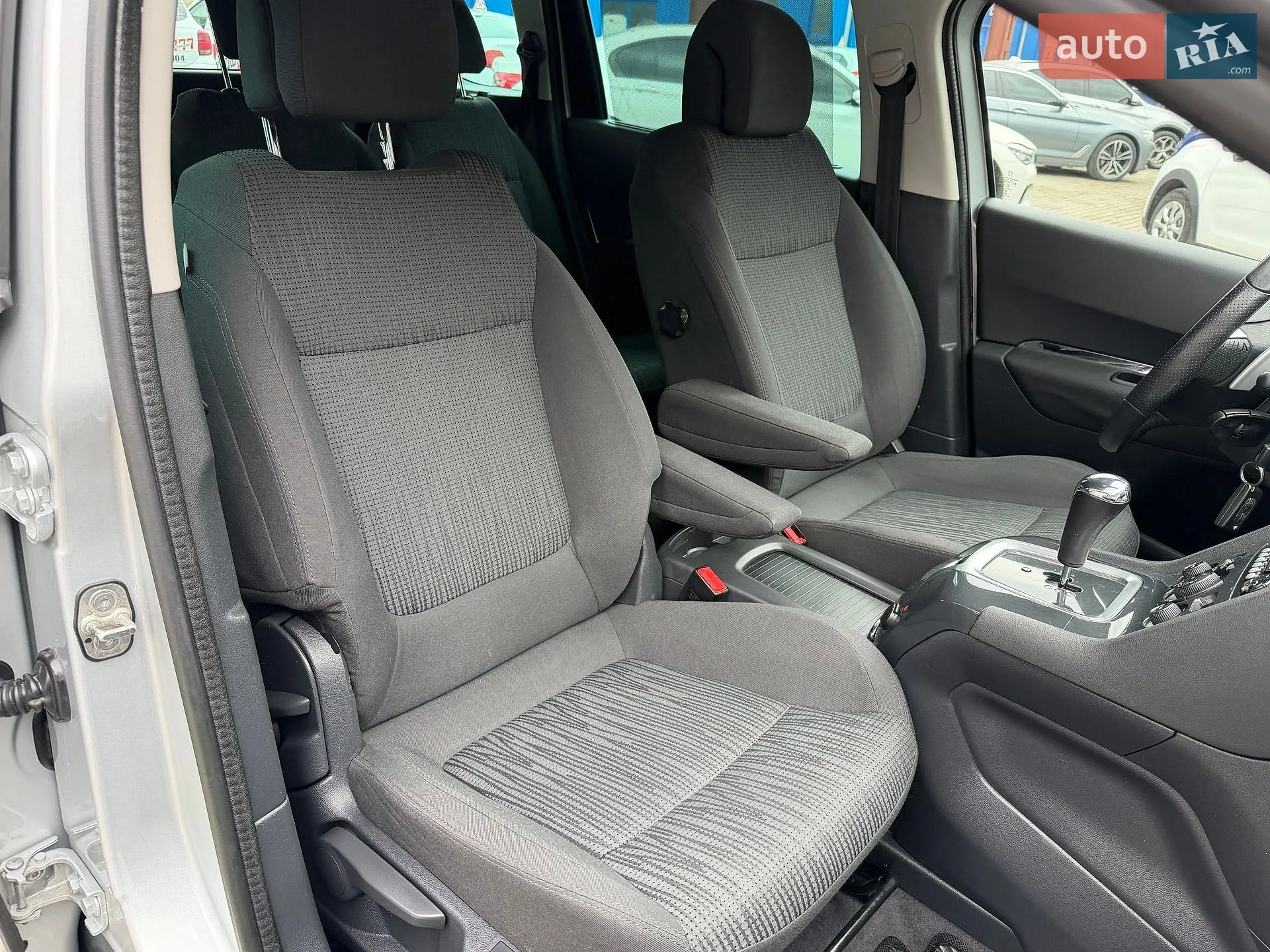 2013 Peugeot 5008 - мініатюра 29