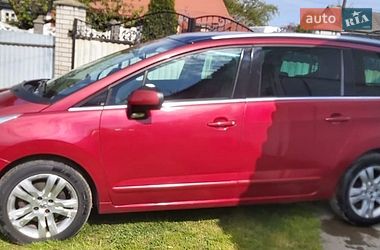 Микровэн Peugeot 5008 2010 в Черновцах