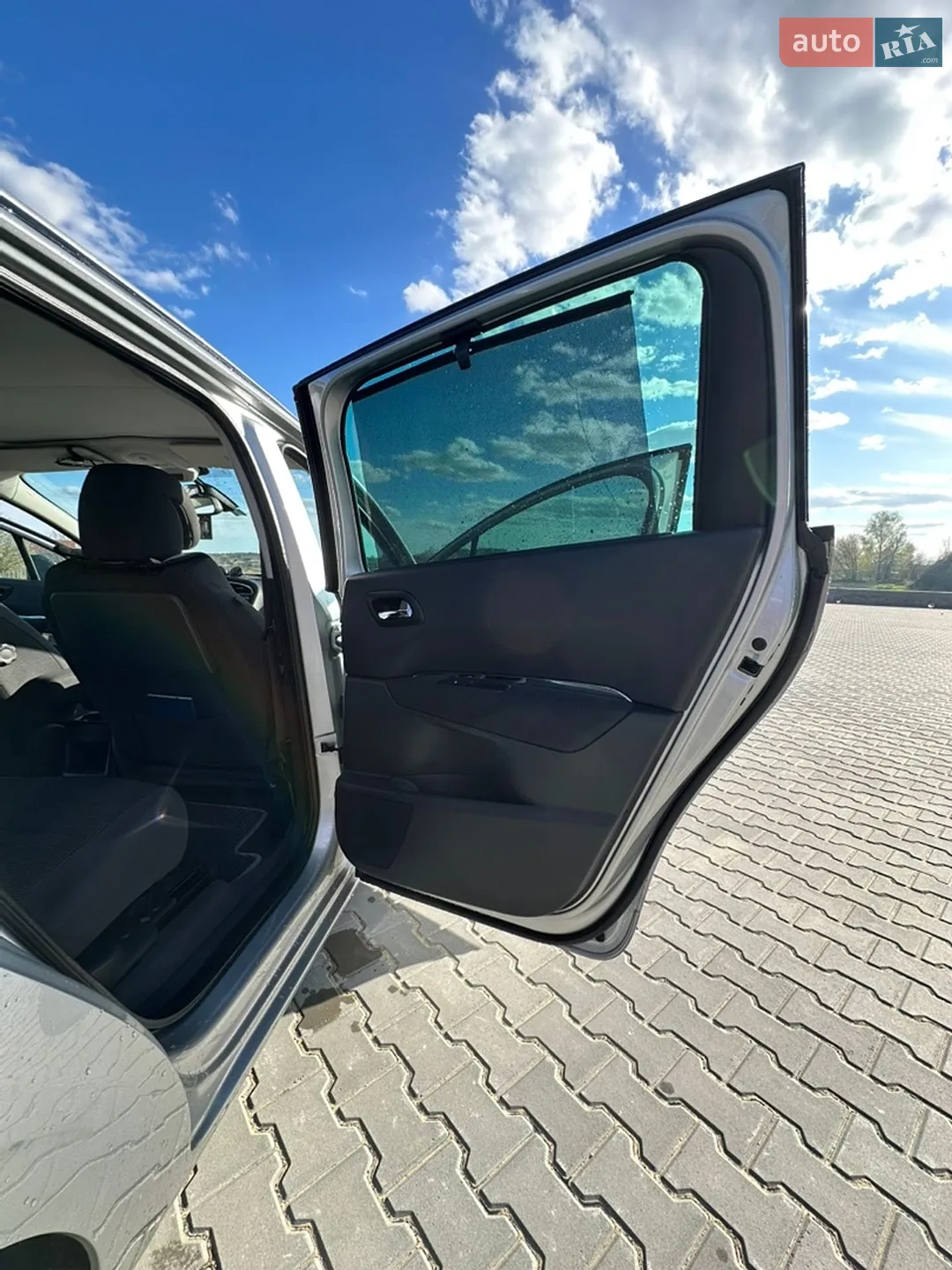 2012 Peugeot 5008 - мініатюра 17