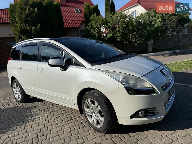 Peugeot 5008 2010