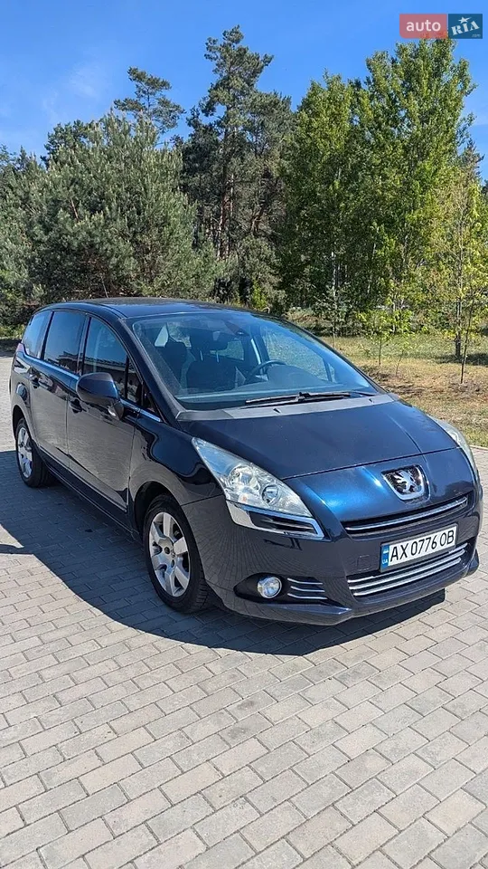 2011 Peugeot 5008 - мініатюра 17