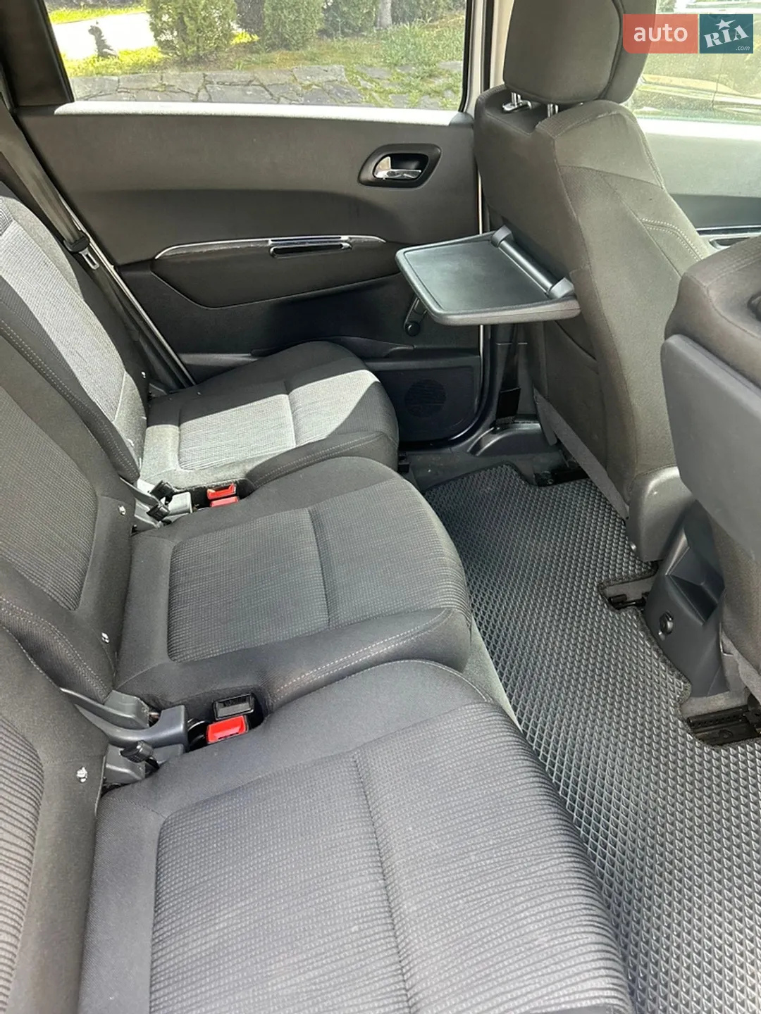 2010 Peugeot 5008 - мініатюра 7