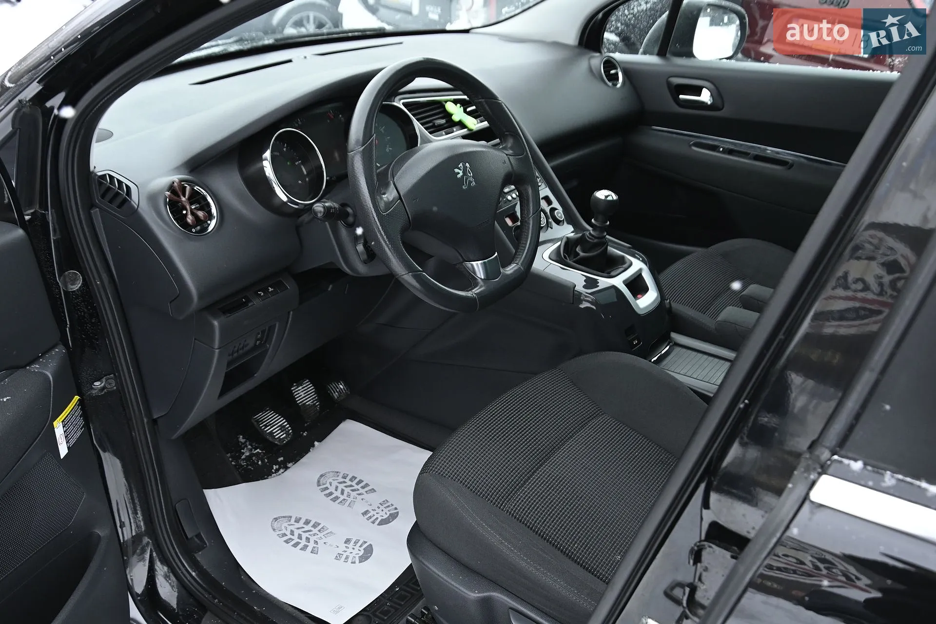 2012 Peugeot 5008 - мініатюра 15