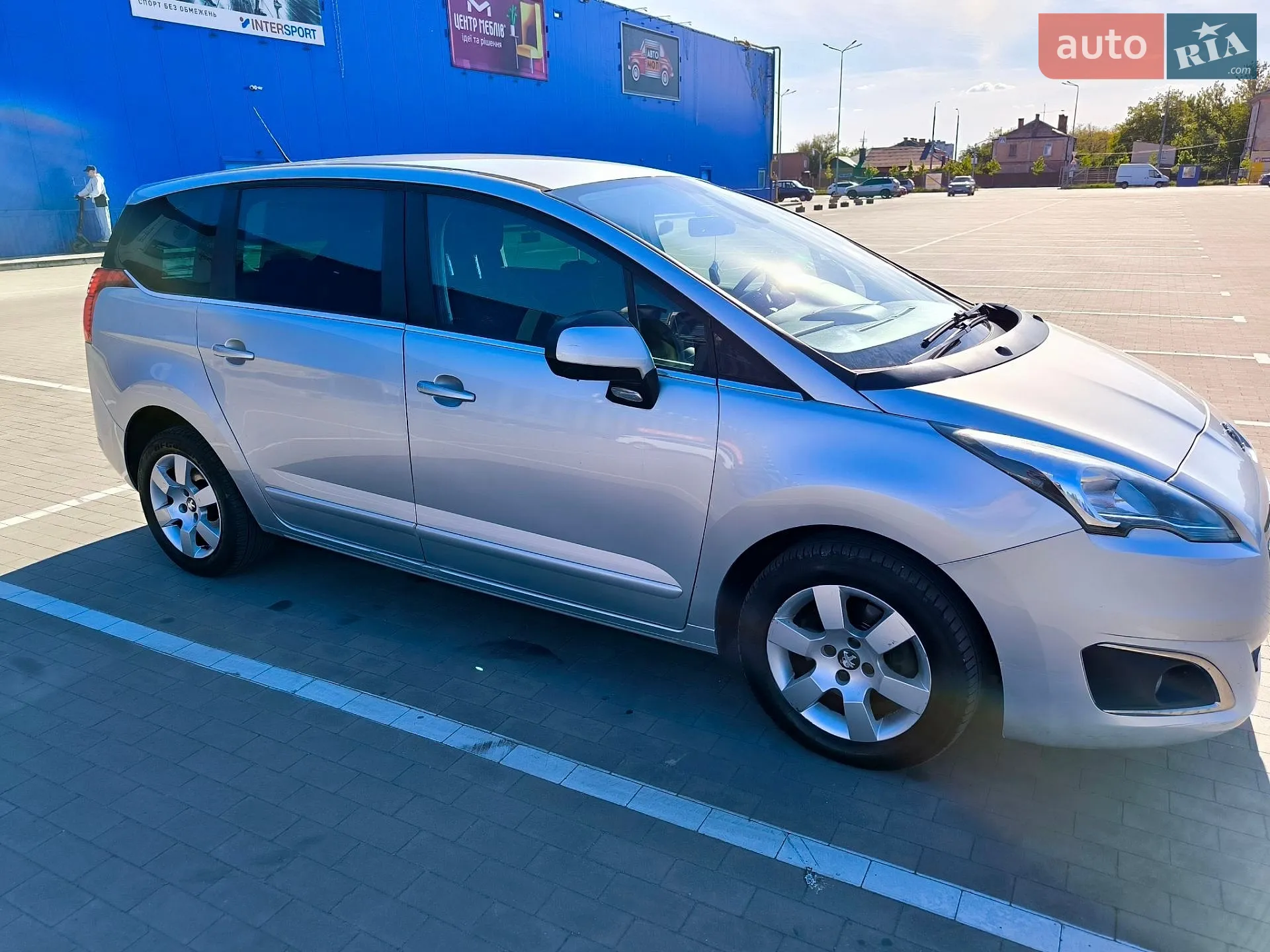 2016 Peugeot 5008 - мініатюра 2